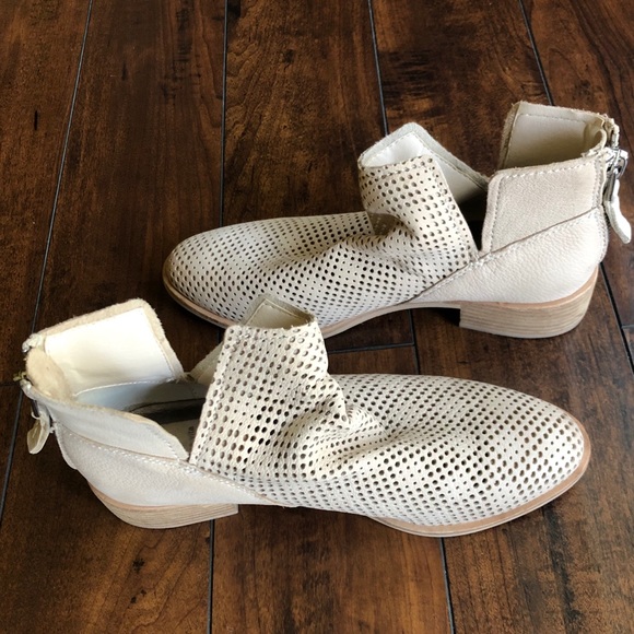 DOLCE VITA boots - Picture 5 of 13